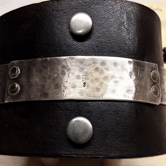 Men's Handcrafted Sterling Silver and Leather Cuff Bracelet - Picture 6 of 6